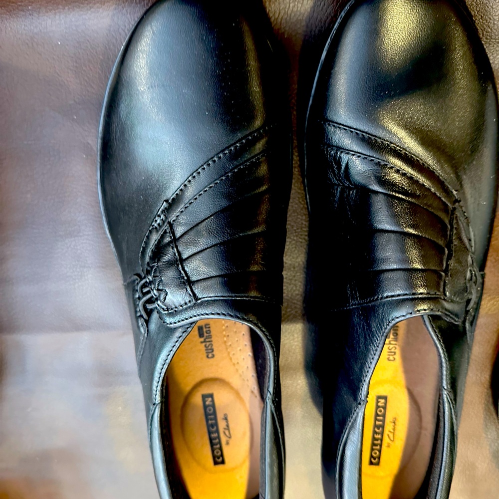 Collection B Classic Black Men's Loafers